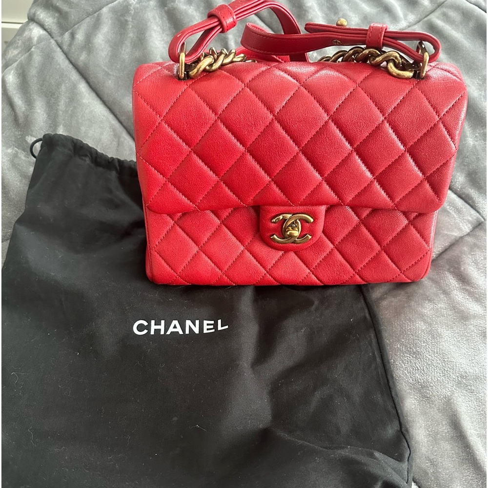 Chanel bag crossbody